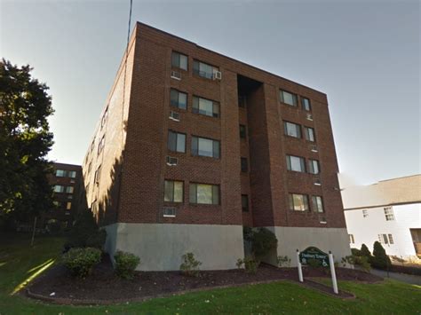 Craigslist danbury ct apartments - Rentals Near Danbury, CT. We found 10 more rentals matching your search near Danbury, CT The Curb Apartments. 150 Glover Ave, Norwalk, CT 06850. 1 / 120. 3D Tours ...